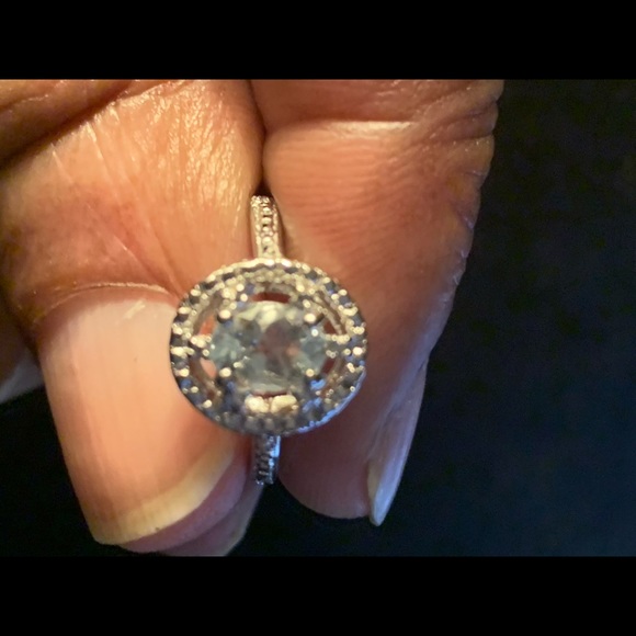 Aquamarine Blue - Picture 3 of 6